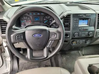 Ford F-250 Super Duty 2021 4x2 XL 2dr Regular Cab 8 ft. LB Pickup