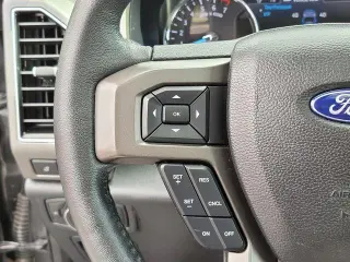 Ford Expedition 2020 4x4 XLT 4dr SUV