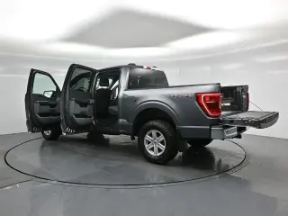 Ford F-150 2023 4x4 XLT 4dr SuperCrew 5.5 ft. SB