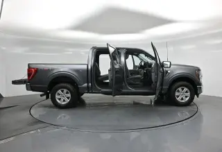 Ford F-150 2023 4x4 XLT 4dr SuperCrew 5.5 ft. SB