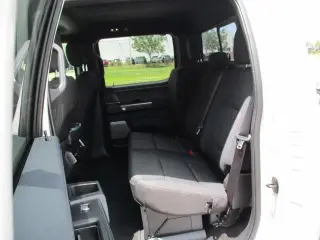 Ford F-150 2023 4x2 Lariat 4dr SuperCrew 6.5 ft. SB