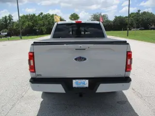 Ford F-150 2023 4x2 Lariat 4dr SuperCrew 6.5 ft. SB