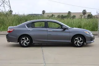 Honda Accord 2016 LX 4dr Sedan CVT