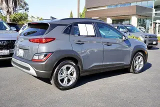 Hyundai KONA 2023 SEL 4dr Crossover