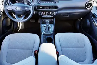 Hyundai KONA 2023 SEL 4dr Crossover