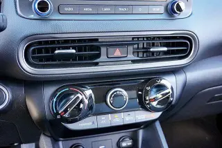 Hyundai KONA 2023 SEL 4dr Crossover