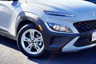 Hyundai KONA 2023 SEL 4dr Crossover