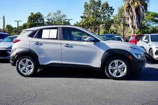 Hyundai KONA 2023 SEL 4dr Crossover