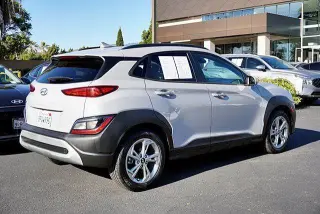 Hyundai KONA 2023 SEL 4dr Crossover