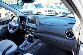 Hyundai KONA 2023 SEL 4dr Crossover
