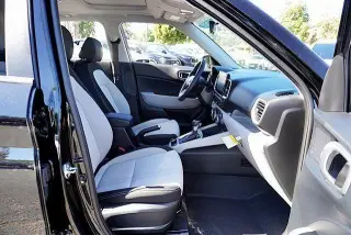 Hyundai VENUE 2026 SEL 4dr Crossover