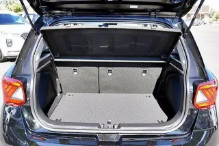 Hyundai VENUE 2026 SEL 4dr Crossover
