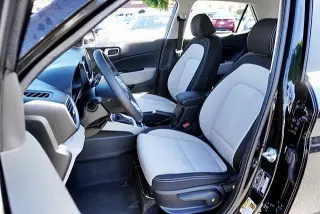 Hyundai VENUE 2026 SEL 4dr Crossover