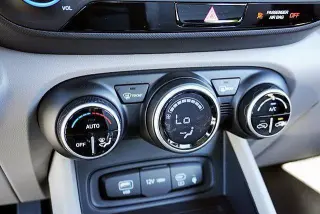 Hyundai VENUE 2026 SEL 4dr Crossover