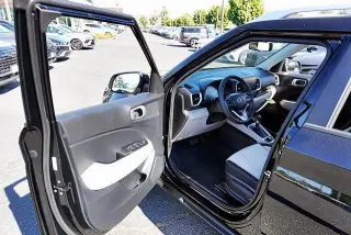 Hyundai VENUE 2026 SEL 4dr Crossover