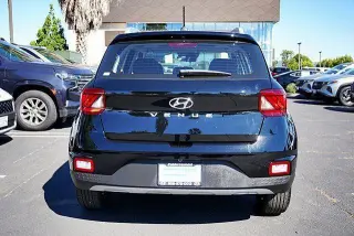 Hyundai VENUE 2026 SEL 4dr Crossover