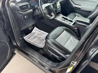 2022 Ford Explorer XLT AWD