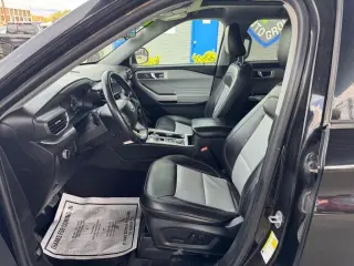 2022 Ford Explorer XLT AWD