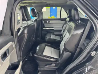 2022 Ford Explorer XLT AWD