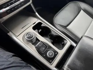 2022 Ford Explorer XLT AWD
