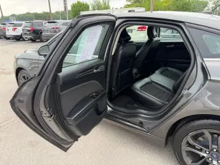 2018 Ford Fusion SE FWD