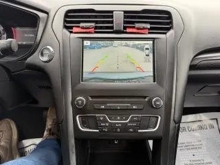 2018 Ford Fusion SE FWD
