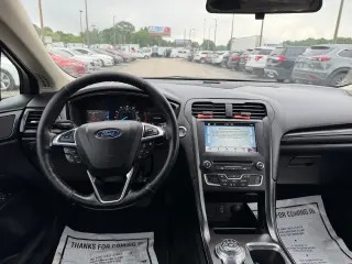 2018 Ford Fusion SE FWD