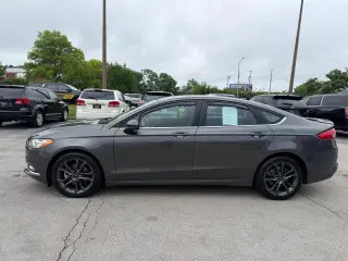 2018 Ford Fusion SE FWD