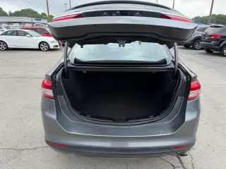 2018 Ford Fusion SE FWD