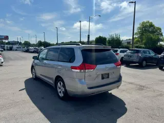 2011 Toyota Sienna LE