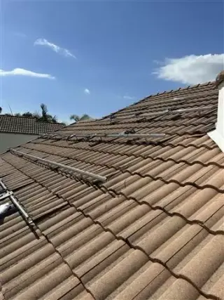 Solar electrician