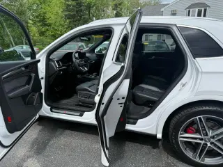 2018 Audi SQ5 PREMIUM PLUS