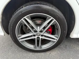 2018 Audi SQ5 PREMIUM PLUS