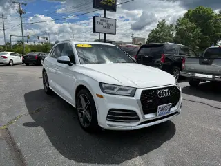 2018 Audi SQ5 PREMIUM PLUS