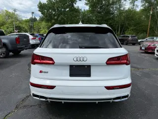 2018 Audi SQ5 PREMIUM PLUS