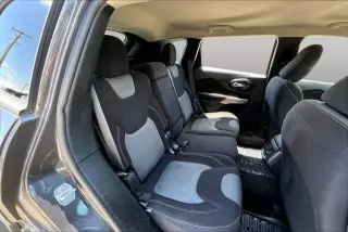 Jeep Cherokee 2018 Tech Connect 4dr SUV