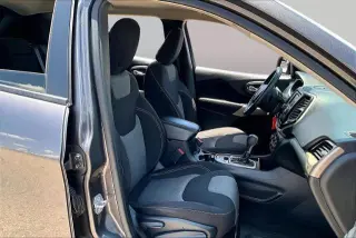 Jeep Cherokee 2018 Tech Connect 4dr SUV