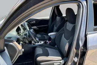 Jeep Cherokee 2018 Tech Connect 4dr SUV