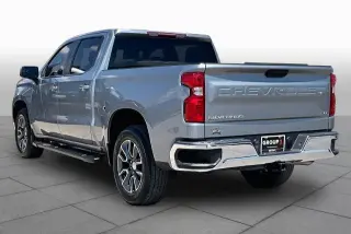 Chevrolet Silverado 1500 2024 4x2 LT 4dr Crew Cab 5.8 ft. SB