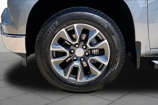 Chevrolet Silverado 1500 2024 4x2 LT 4dr Crew Cab 5.8 ft. SB