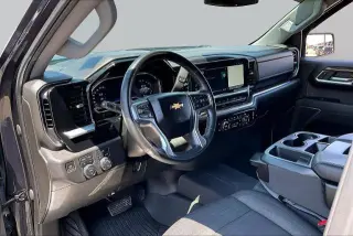 Chevrolet Silverado 1500 2023 4x4 LT 4dr Crew Cab 5.8 ft. SB w/1LT