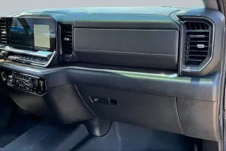 Chevrolet Silverado 1500 2023 4x4 LT 4dr Crew Cab 5.8 ft. SB w/1LT
