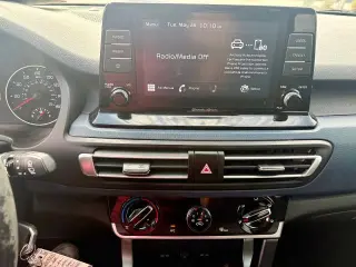 Kia Seltos 2021 S 4dr SUV