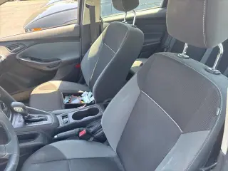 Ford Focus 2012 S 4dr Sedan