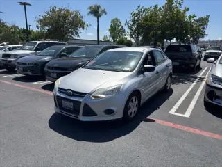 Ford Focus 2012 S 4dr Sedan