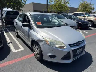 Ford Focus 2012 S 4dr Sedan