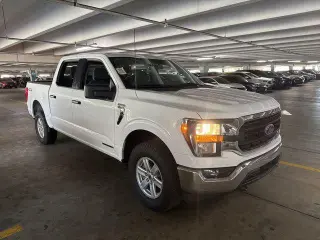Ford F-150 2023 4x4 XLT 4dr SuperCrew 5.5 ft. SB