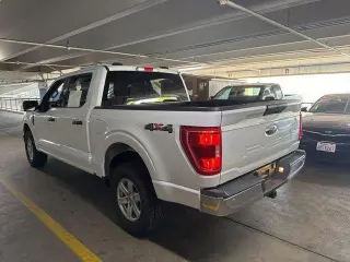 Ford F-150 2023 4x4 XLT 4dr SuperCrew 5.5 ft. SB