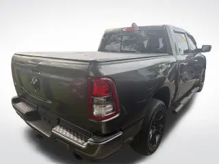 Ram 1500 2020 4x2 Big Horn 4dr Crew Cab 5.6 ft. SB Pickup