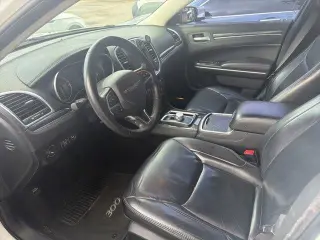 Chrysler 300 2016 Limited 4dr Sedan